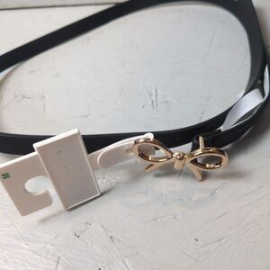 A New Day Thin Black Belt  Bow Buckle Size Medium NEW